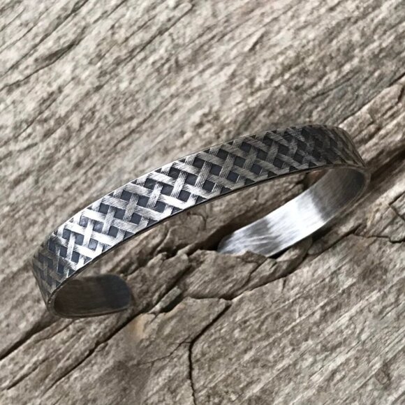 Oxidized Sterling Silver Plaid Tartan Open Cuff Bangle Bracelet Handmade 9.5mm - Picture 5 of 7